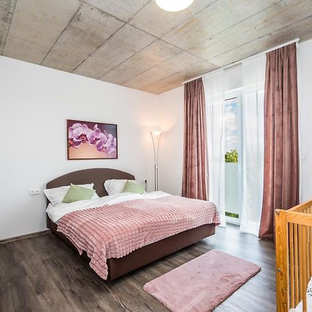 Appartement Perla Hradce 401 à Hradec Králové Extérieur photo