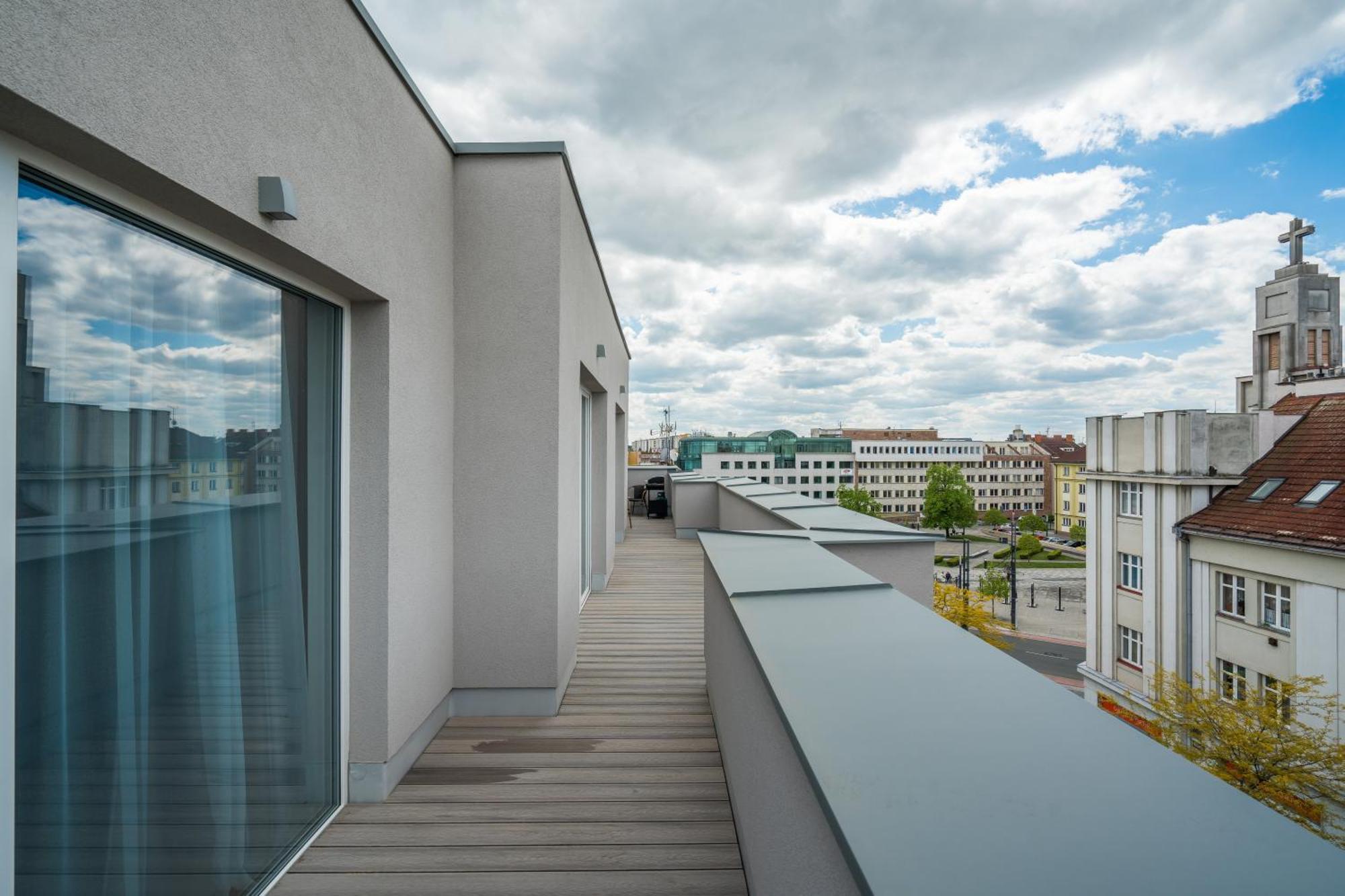 Appartement Perla Hradce 401 à Hradec Králové Extérieur photo